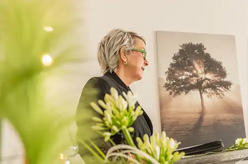 Trauerrede Trauerredner bei Trauerfeier in Essen